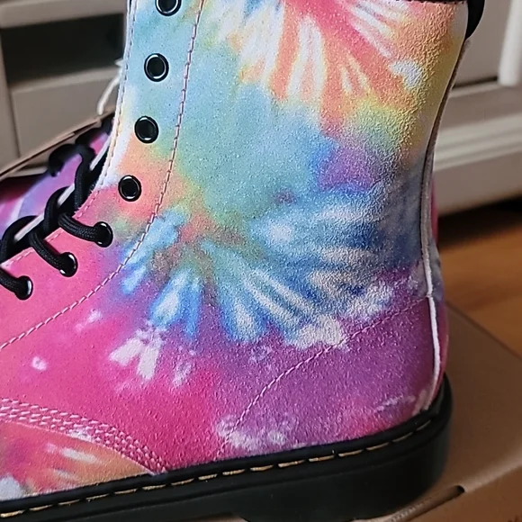 Dr. Marten's Girls Tye Dye Suede Boots, Size Kids 6M - Picture 5 of 16